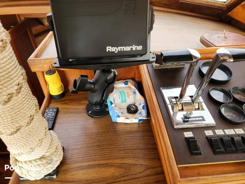 Slide: The Image of Egg Harbor 33 Sport Fisher 1985 - 11293034