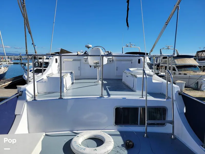 Slide: The Image of Tollycraft 34 Tri-Cabin 1981 - 16145137