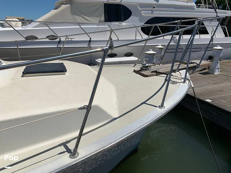 Slide: The Image of Tollycraft 34 Tri-Cabin 1981 - 8975453