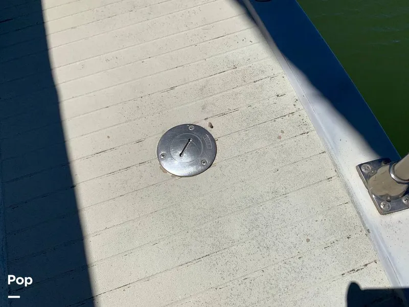 Slide: The Image of Tollycraft 34 Tri-Cabin 1981 - 8980893