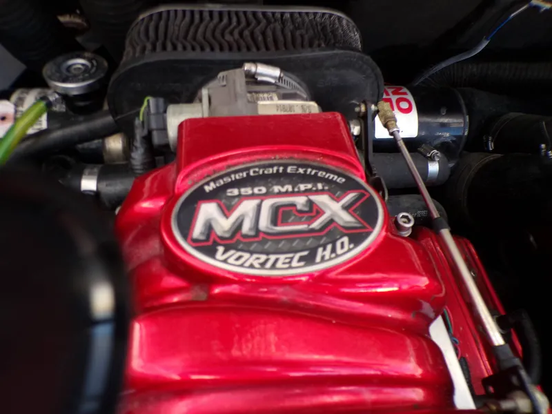 Slide: The Image of MasterCraft X80 2005 - 27