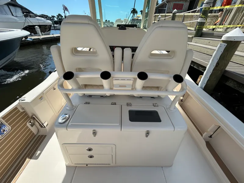 Slide: The Image of Grady-White 281 CE 2026 - 15