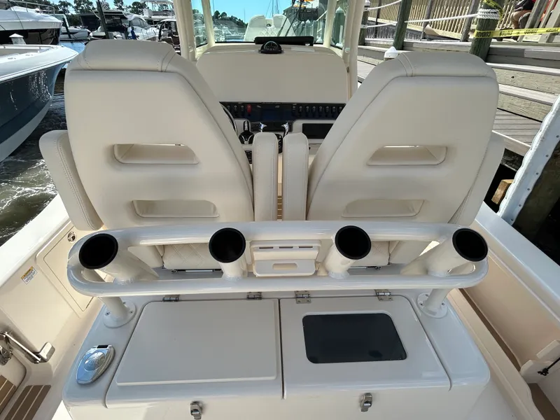 Slide: The Image of Grady-White 281 CE 2026 - 18