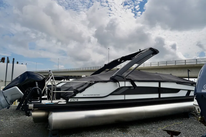 The Image of Evotti 725CS 2026 - 0