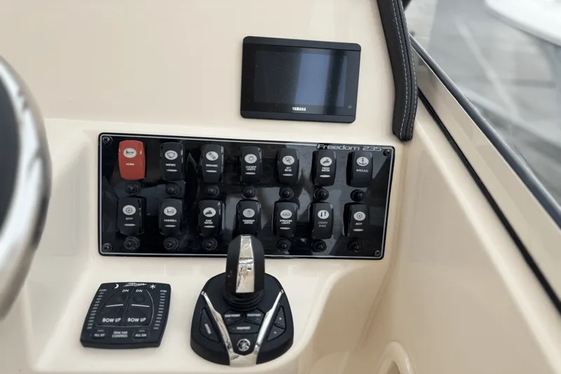 Slide: The Image of Grady-White Freedom 235 2025 - 16