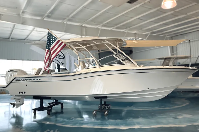 Slide: The Image of Grady-White Freedom 235 2025 - 2