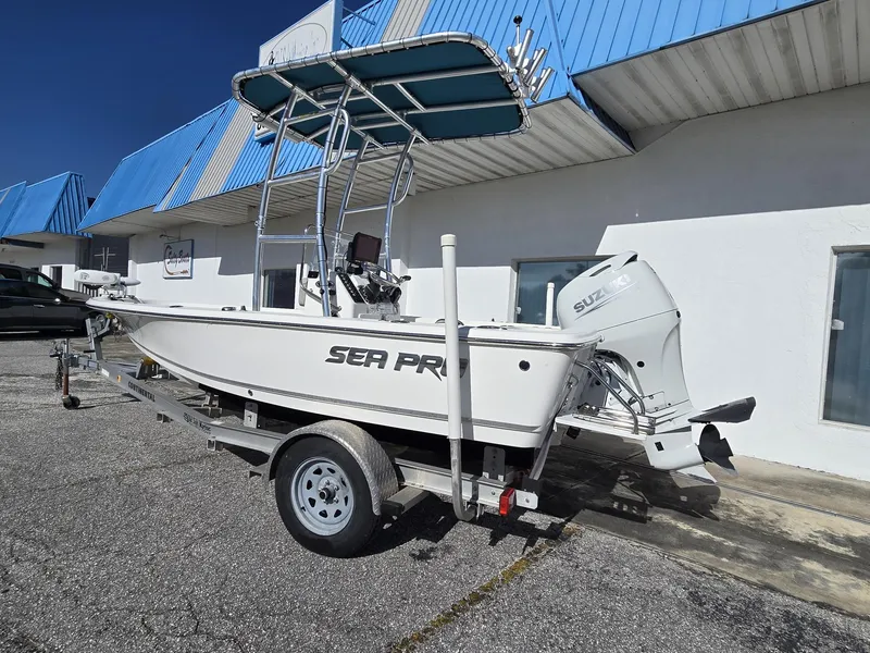 Slide: The Image of Sea Pro 172 BAY CC 2021 - 1