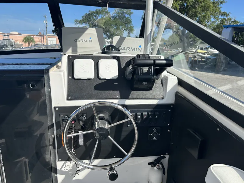 Slide: The Image of privateer sea prowler 2800 1992 - 3