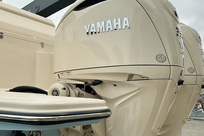 Slide: The Image of Grady-White Freedom 325 2025 - 13