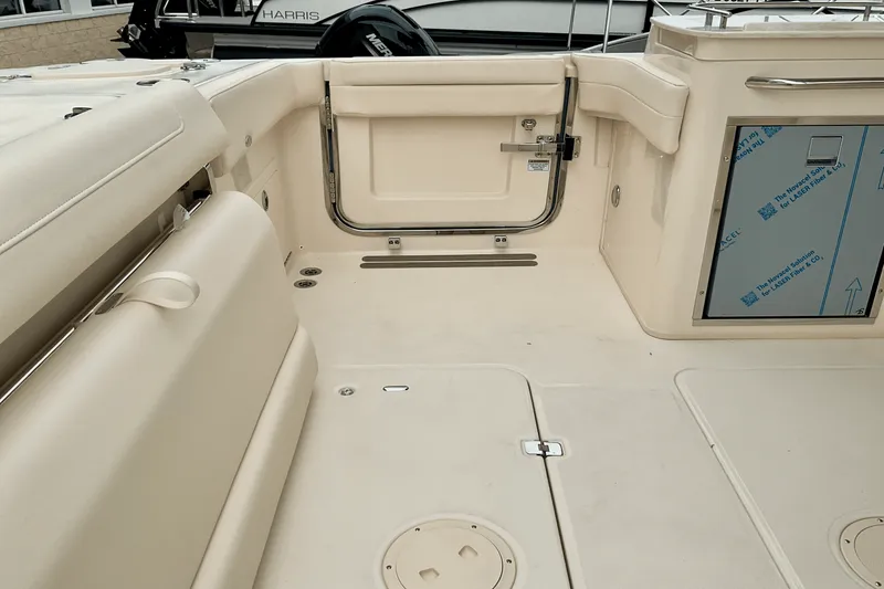 Slide: The Image of Grady-White Freedom 325 2025 - 17