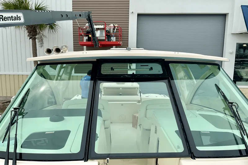 Slide: The Image of Grady-White Freedom 325 2025 - 38