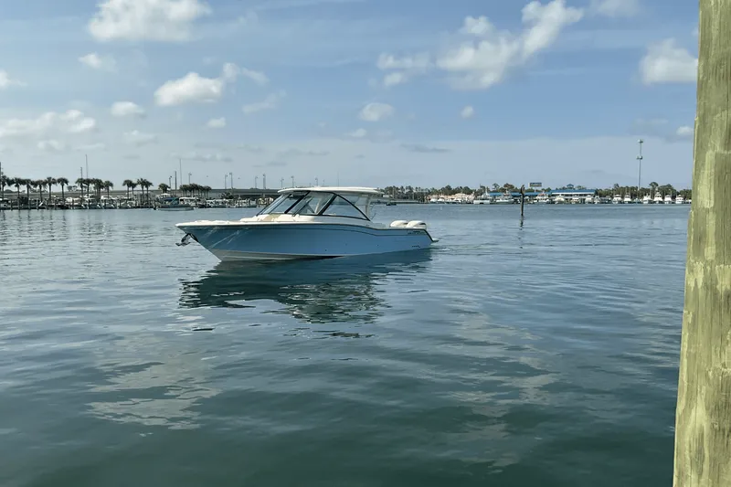 Slide: The Image of Grady-White Freedom 325 2025 - 8