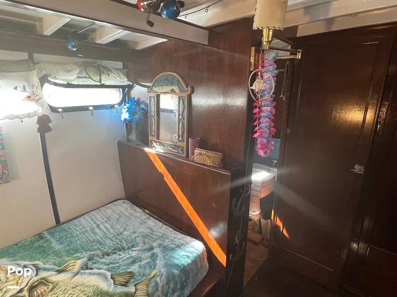 Slide: The Image of Chris-Craft Constellation 42 1959 - 11406064