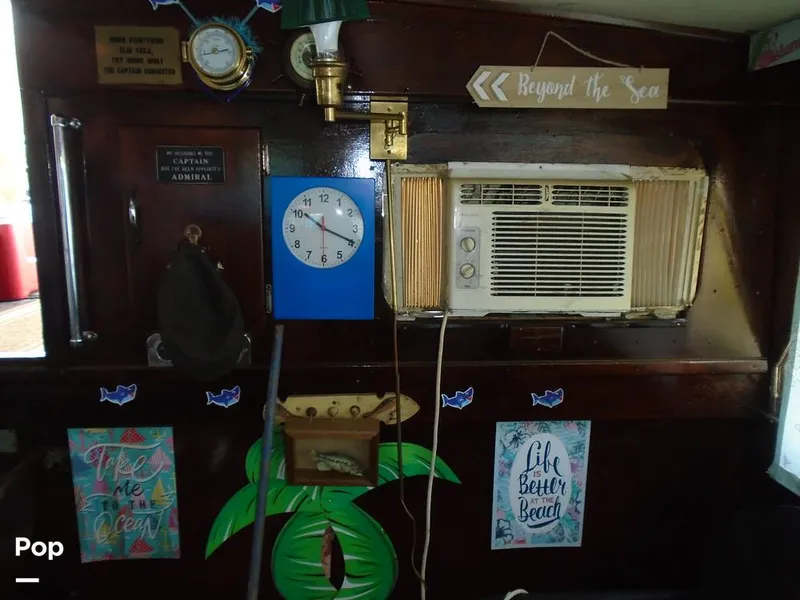 Slide: The Image of AC - 8990075