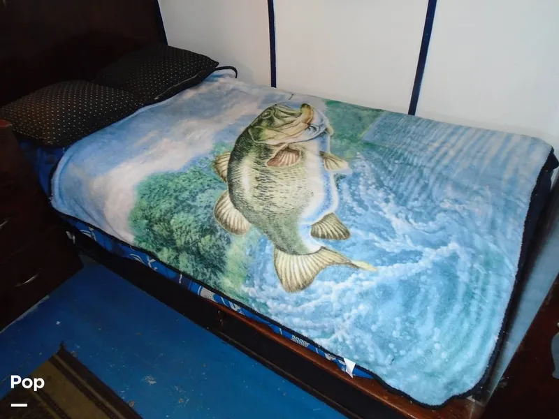 Slide: The Image of Twin In Master - 8990126