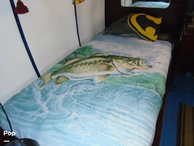 Slide: The Image of Master Twin Bed - 8990134