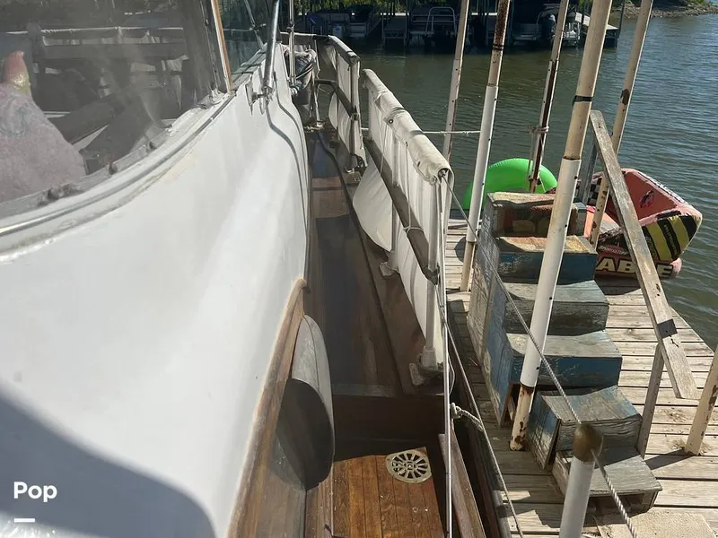 Slide: The Image of Chris-Craft Constellation 42 1959 - 11405947