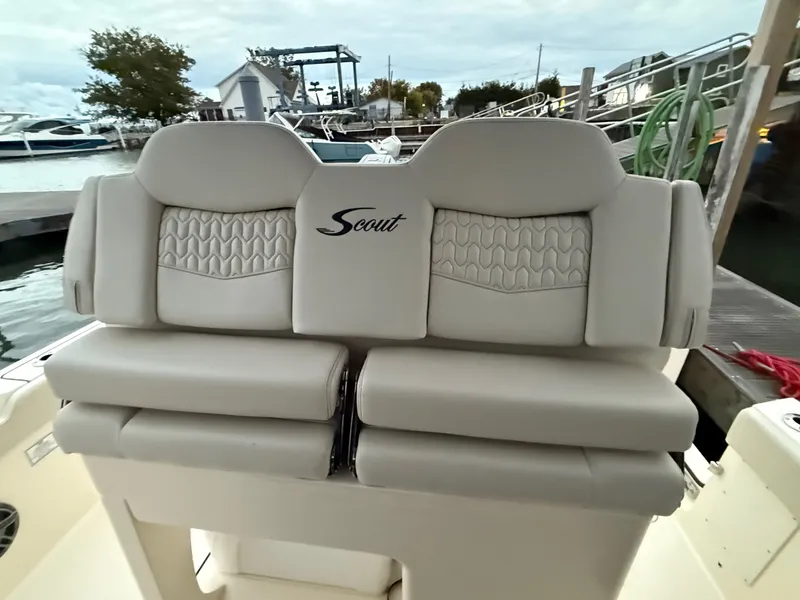 Slide: The Image of Scout 288 LXF 2026 - 21