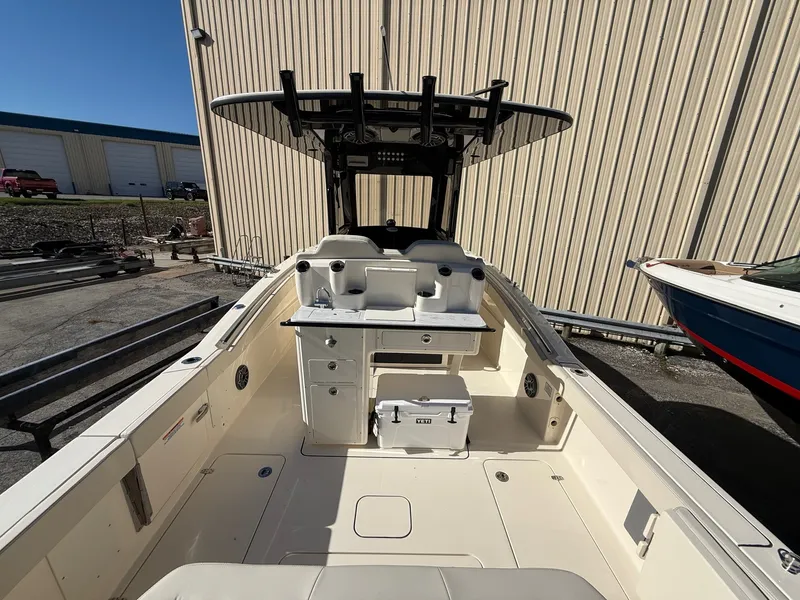 Slide: The Image of Scout 288 LXF 2026 - 25