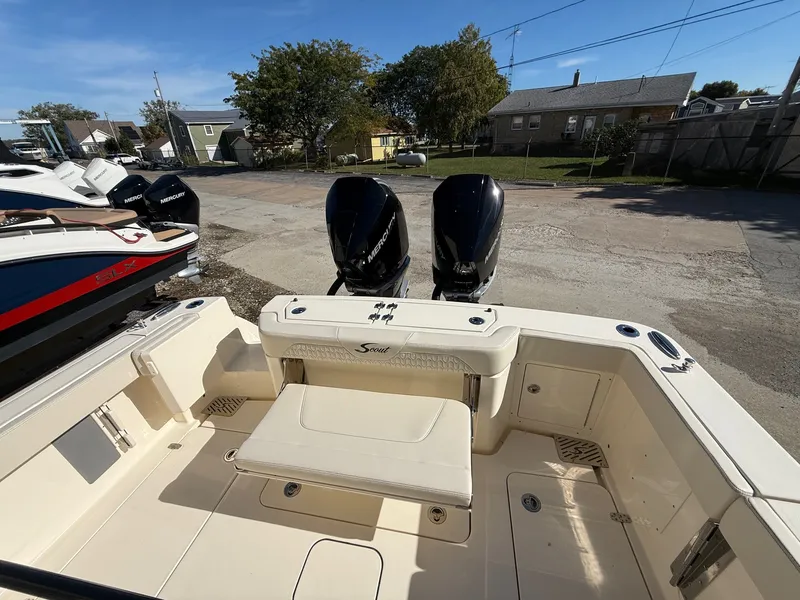 Slide: The Image of Scout 288 LXF 2026 - 27