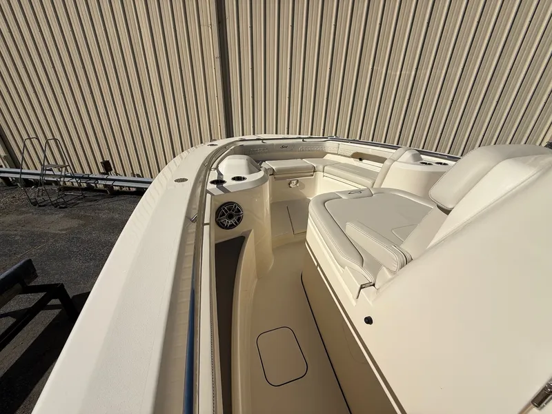 Slide: The Image of Scout 288 LXF 2026 - 7