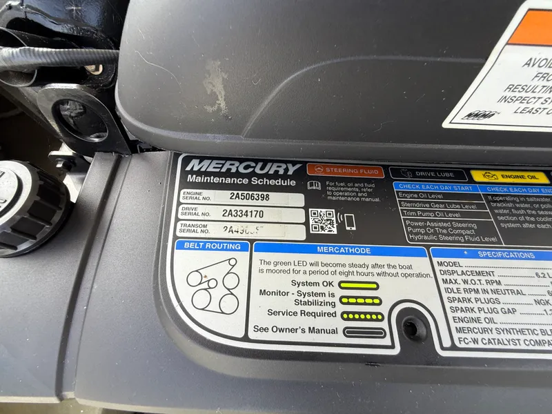 Slide: The Image of Crownline Boats E4 2017 - 35