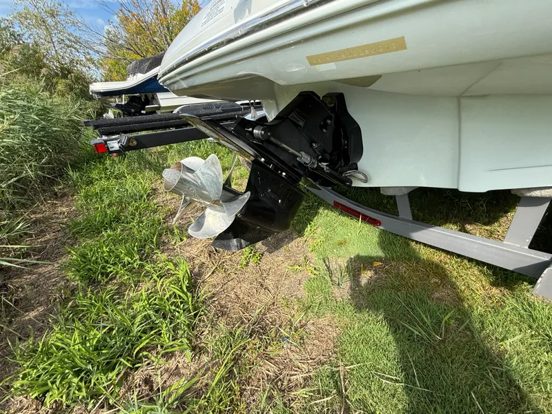 Slide: The Image of Crownline Boats E4 2017 - 4