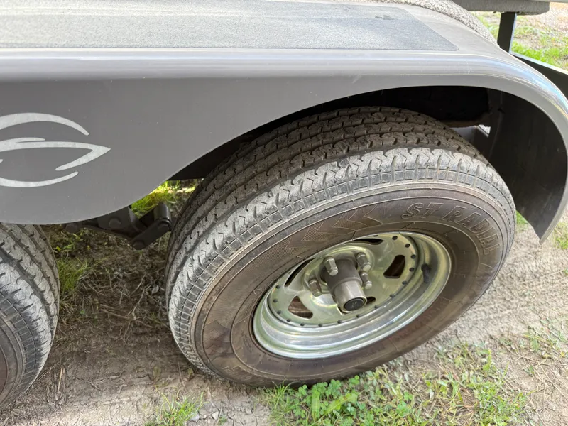 Slide: The Image of Crownline Boats E4 2017 - 41