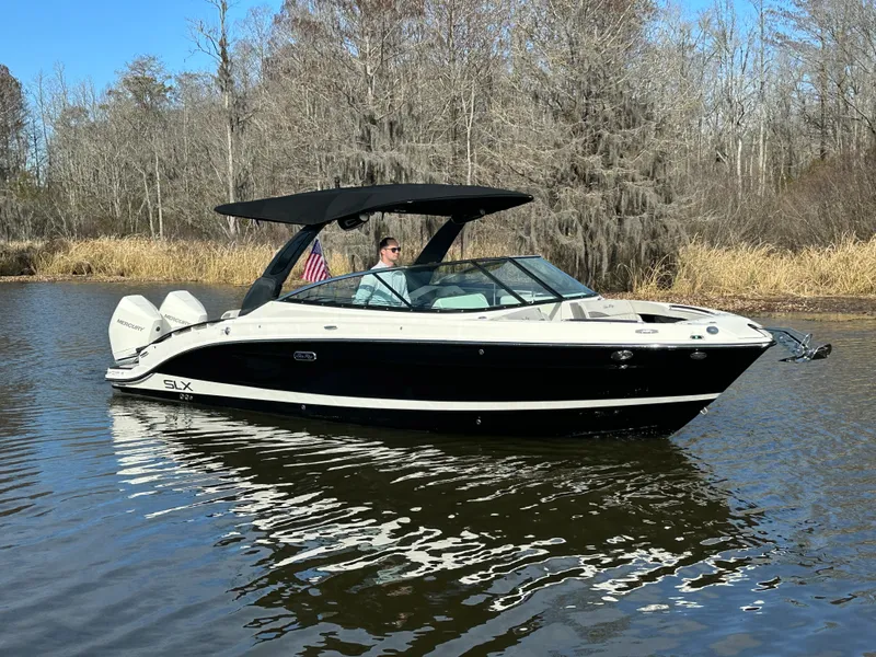 Slide: The Image of Sea Ray 280 SLX OUTBOARD 2024 - 2