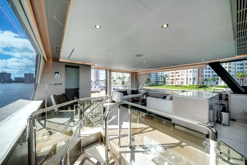 Slide: The Image of Ocean Alexander 32L 2022 - 56