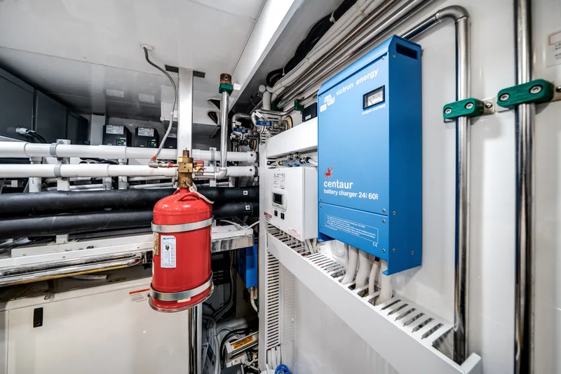 Slide: The Image of Ocean Alexander 32L 2022 - 79