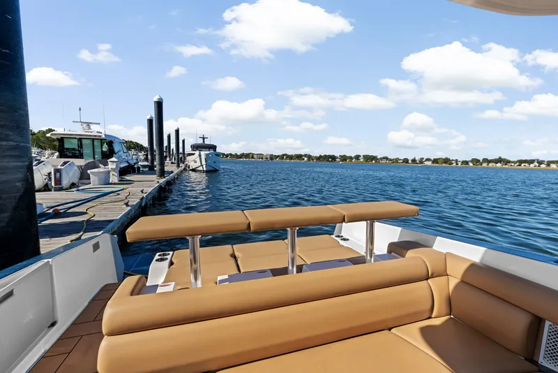 Slide: The Image of Aviara AV36 2022 - 11