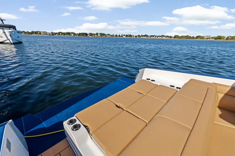 Slide: The Image of Aviara AV36 2022 - 15