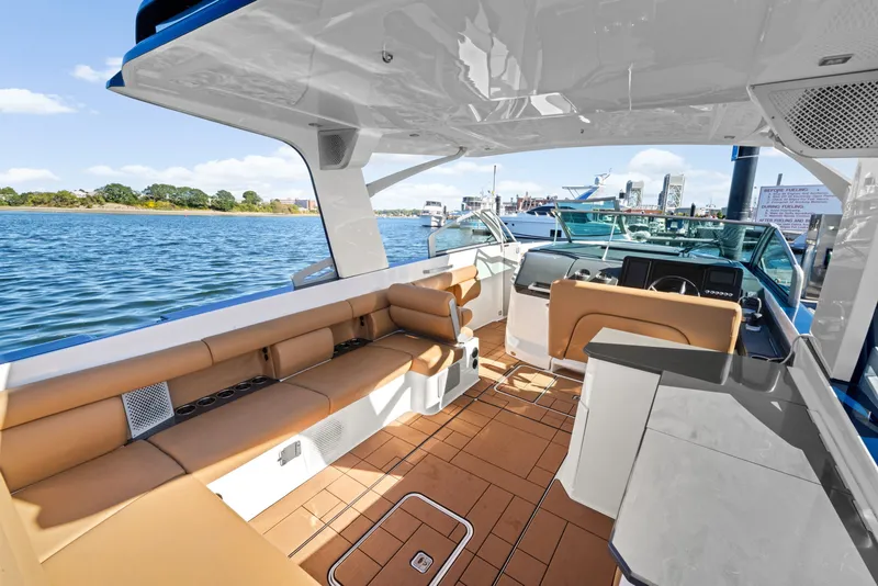 Slide: The Image of Aviara AV36 2022 - 17