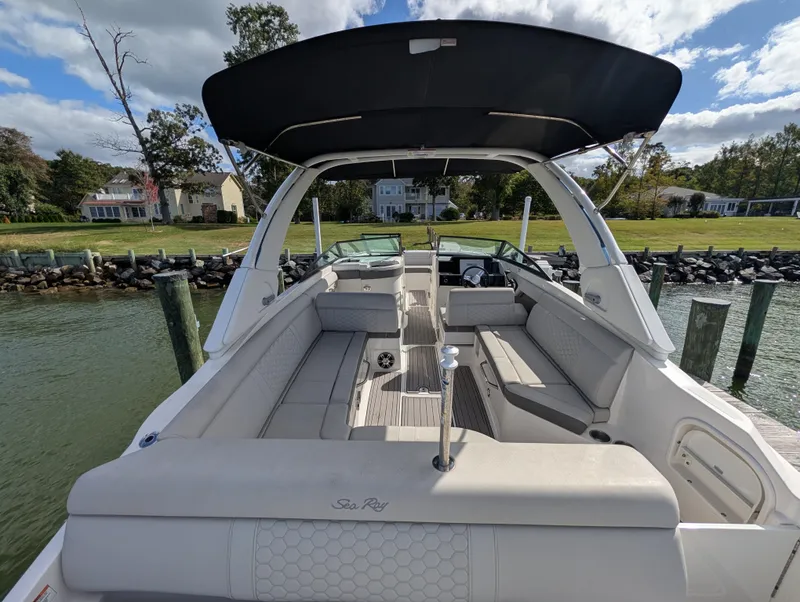 Slide: The Image of Sea Ray 270 SD-OB 2024 - 5