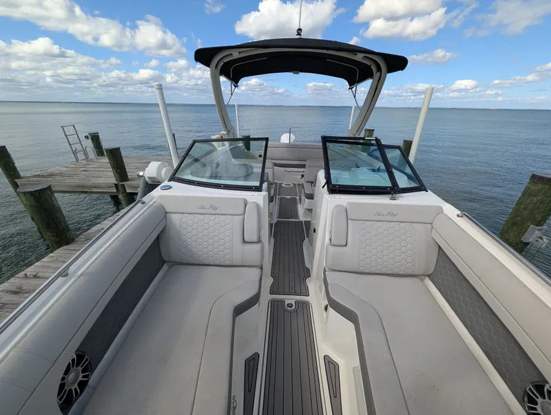 Slide: The Image of Sea Ray 270 SD-OB 2024 - 9