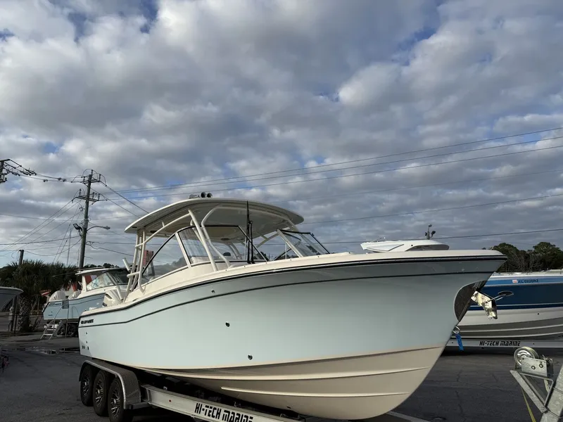 Slide: The Image of Grady-White Freedom 285 2026 - 4