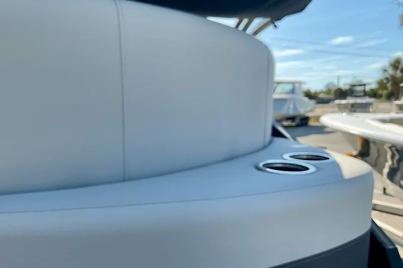 Slide: The Image of Harris 230 Cruiser 2025 - 24