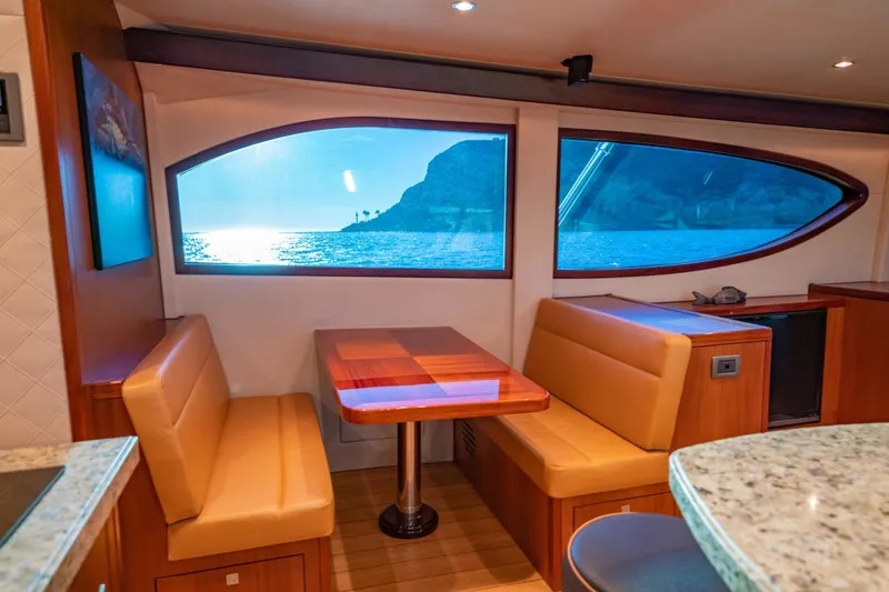 Slide: The Image of Hatteras 60 Convertible 2010 - 14
