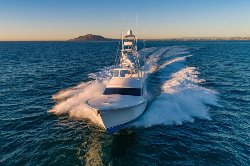 Slide: The Image of Hatteras 60 Convertible 2010 - 5