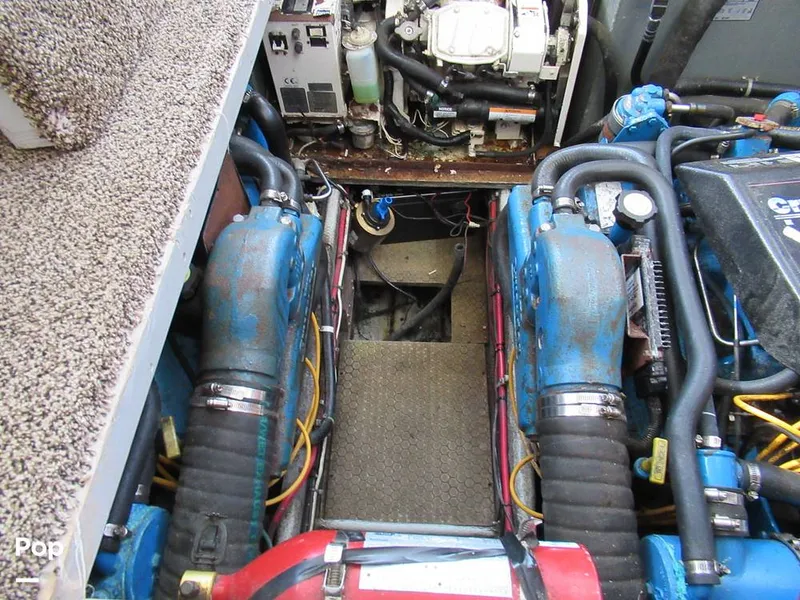 Slide: The Image of Silverton 34 Motor Yacht 1996 - 10668677