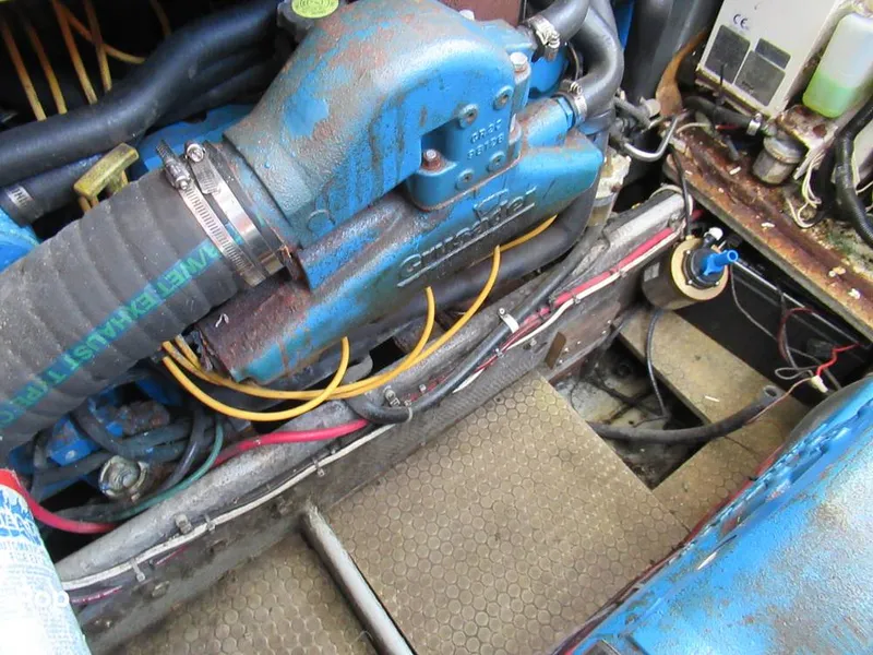 Slide: The Image of Silverton 34 Motor Yacht 1996 - 10668681