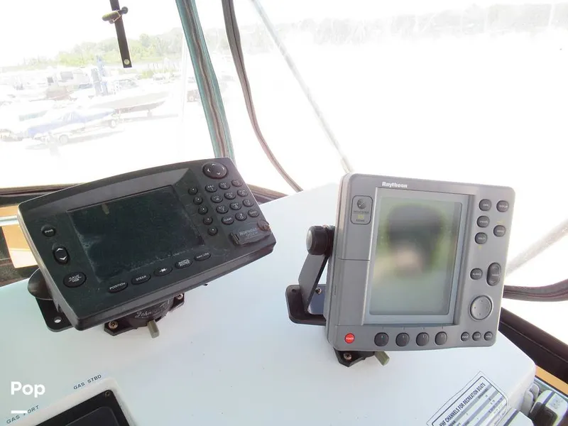 Slide: The Image of Silverton 34 Motor Yacht 1996 - 10668633