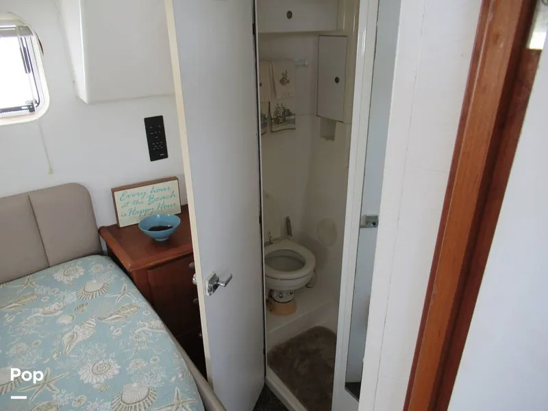 Slide: The Image of Silverton 34 Motor Yacht 1996 - 10668649