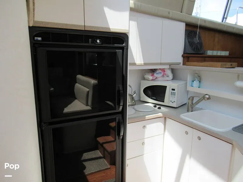 Slide: The Image of Silverton 34 Motor Yacht 1996 - 10668660