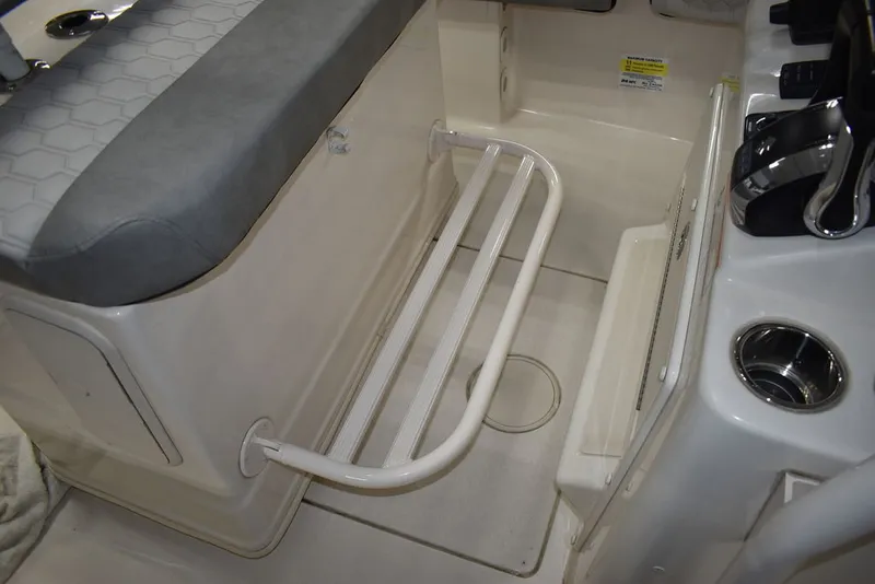 Slide: The Image of Sea Chaser 24 HFC 2023 - 31