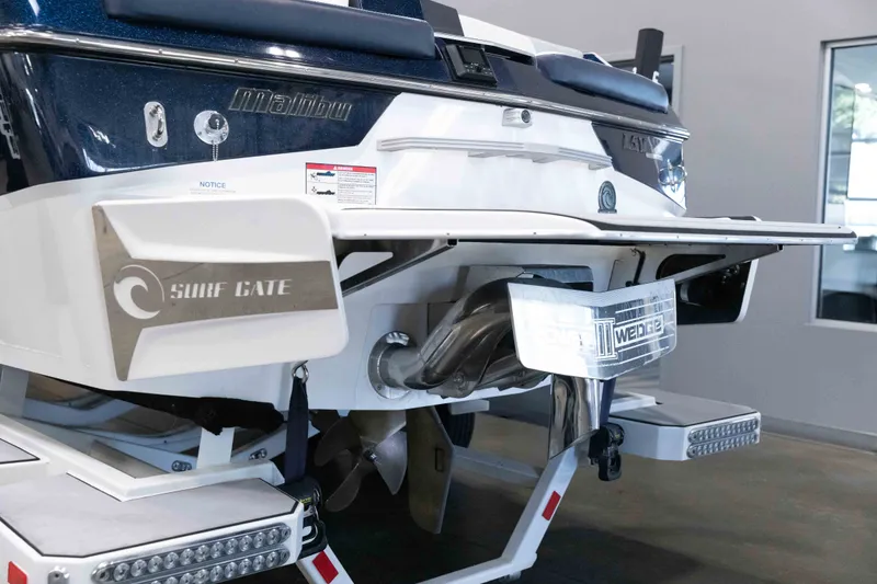 Slide: The Image of Malibu 22LSV 2019 - 4