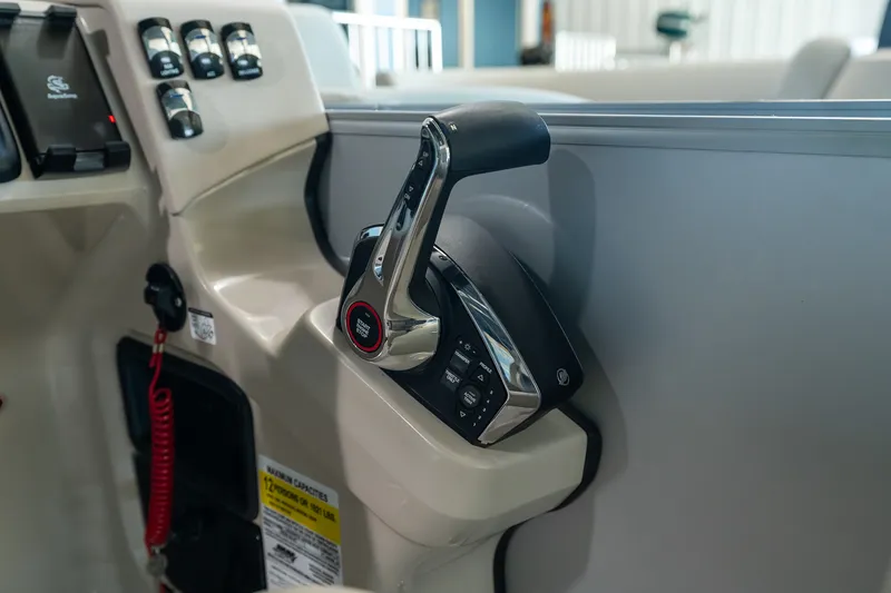 Slide: The Image of Harris Sunliner 230 Sport 2025 - 18