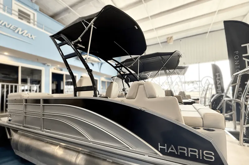 Slide: The Image of Harris Sunliner 230 Sport 2025 - 2