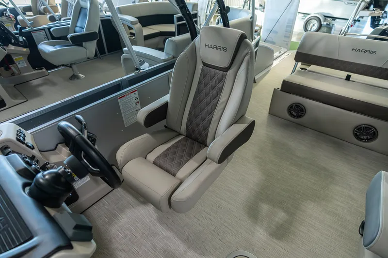 Slide: The Image of Harris Sunliner 230 Sport 2025 - 23
